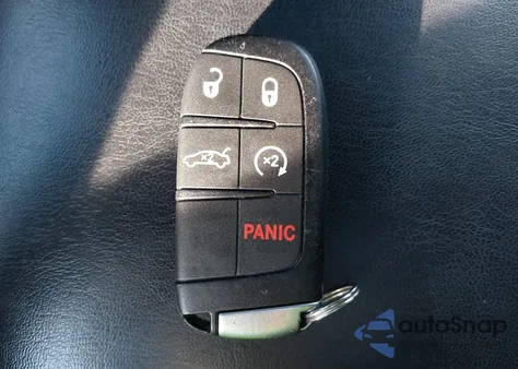 2017 Dodge Charger Sxt Awd z USA, uszkodzony, nr VIN 2C3CDXJG4HH653223